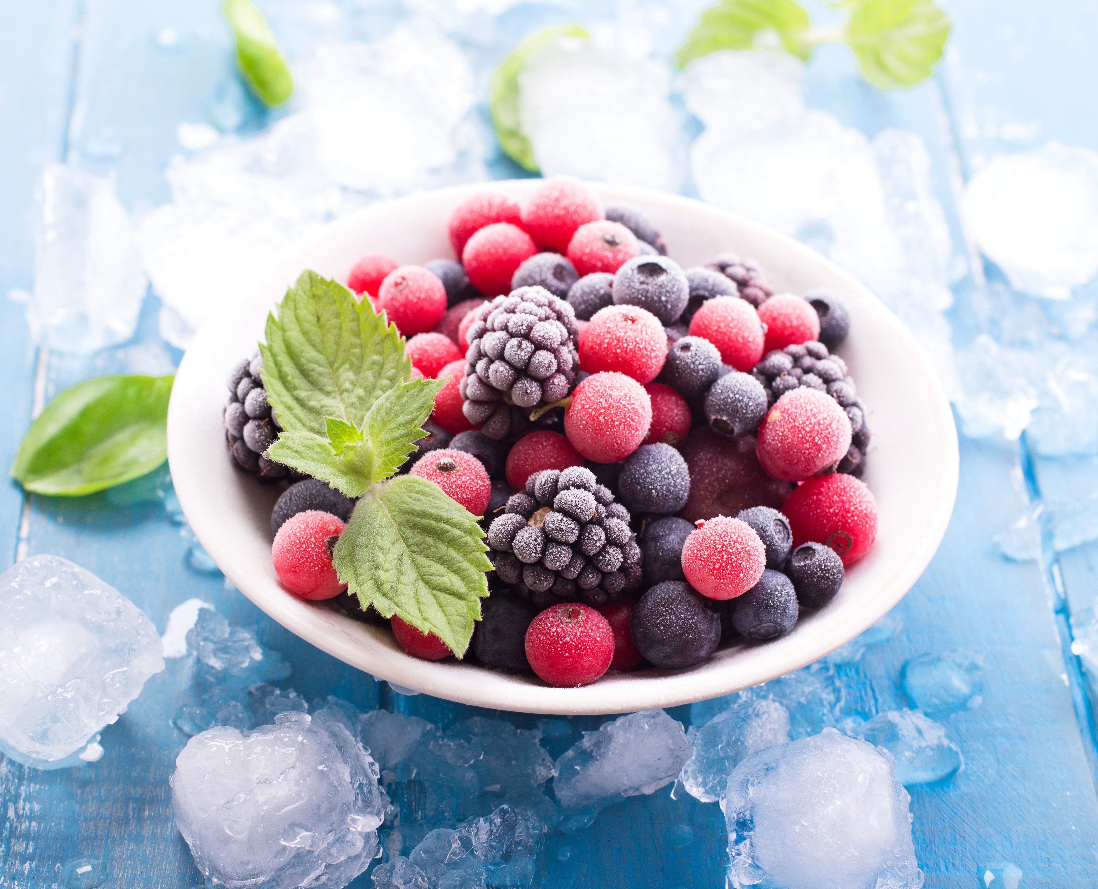 Flash frozen berries - Buy Dry Ice